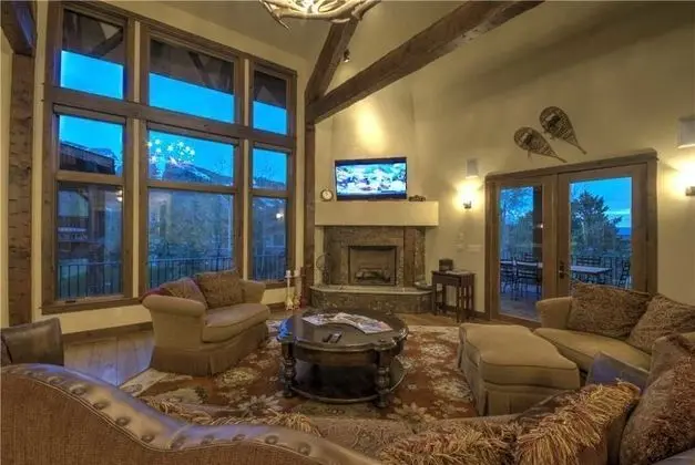 Overlook Chalet