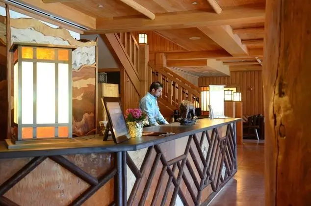 Overlook Lodge at Bear Mountain - Lobi