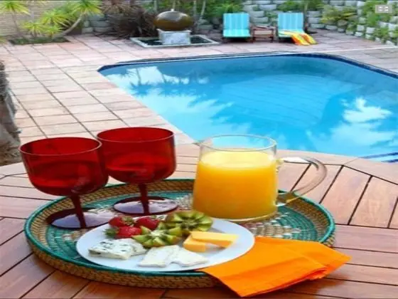 Overmeer Guest House - Havuz