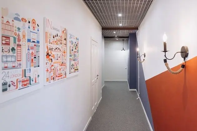 Oversize Piter Hotel - Lobi