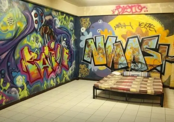 The Overstay Art Hostel - Oda