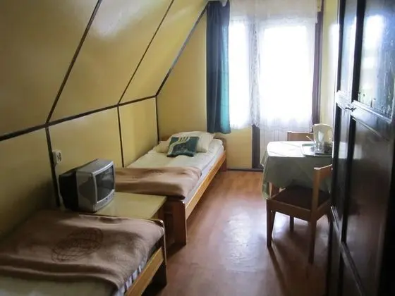 OW Gromada Pod Topolami - Dış Mekan