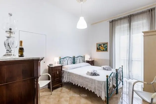 Owl Home in Noto With 2 Bedrooms and 1 Bathrooms - Oda