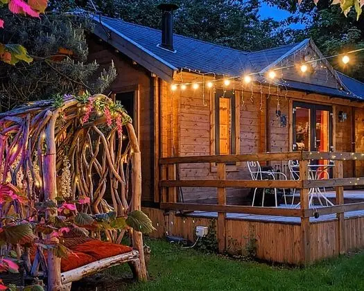 Owl Lodge With Hot Tub, Sauna and Treatments - Öne Çıkan Resim