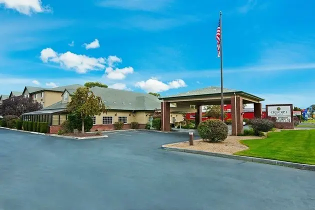 Oxford Suites Hermiston - Dış Mekan