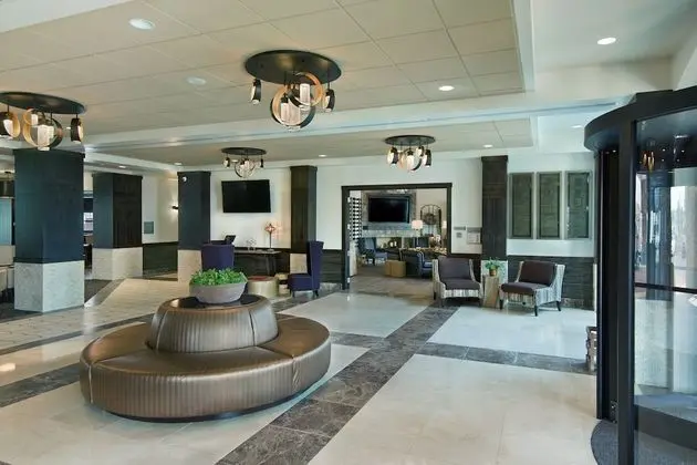 Oxford Suites Sonoma County - Lobi