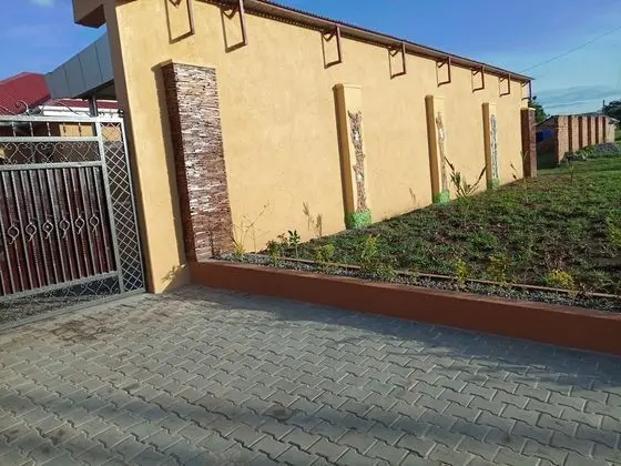Ox's Suites