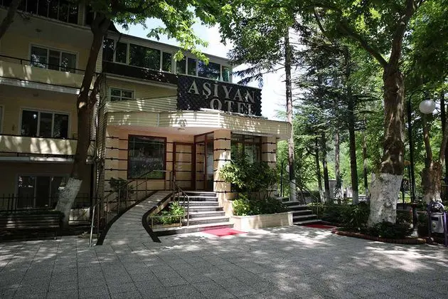 Oylat Kaplıcaları Aşiyan Otel