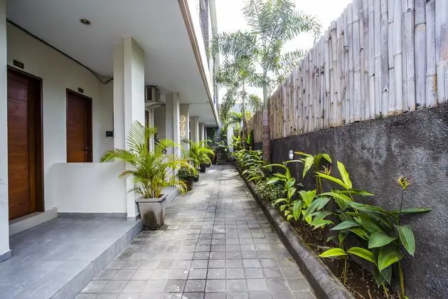 OYO 1004 The Radiance Guesthouse