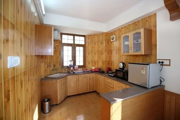 OYO 10089 Home Hill View 2BHK Mehli - Mutfak