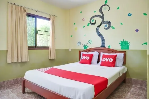 OYO 1010 Diamond Home Resort - Oda