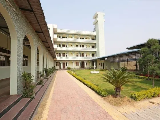 OYO 10104 Radhika Resort