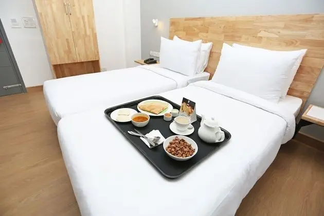 OYO 10166 Hotel D69 Residency - Kahvaltı