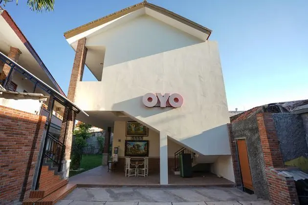 OYO 1018 Penginapan Darma Ii