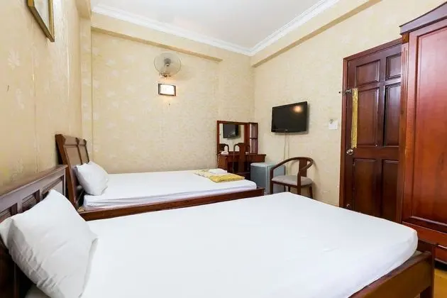 OYO 1019 Xuan Hong Hotel - Oda