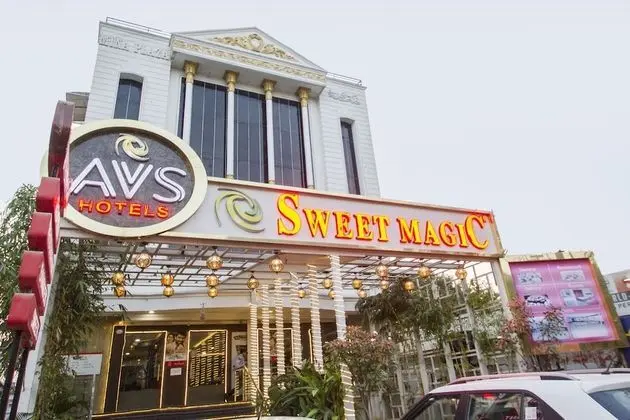 OYO 10209 Hotel AVS Sweet Magic
