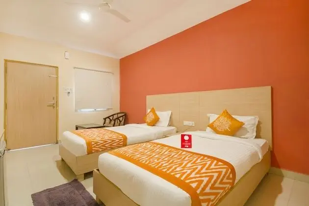 OYO 10235 Oyster Transit Hotels - Oda