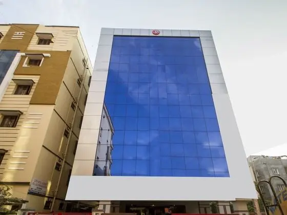 OYO 10270 SS Residency - Dış Mekan