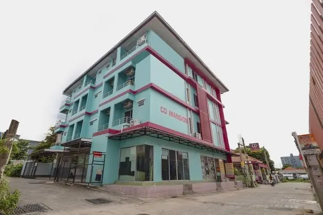 OYO 1030 CD mansion - Dış Mekan