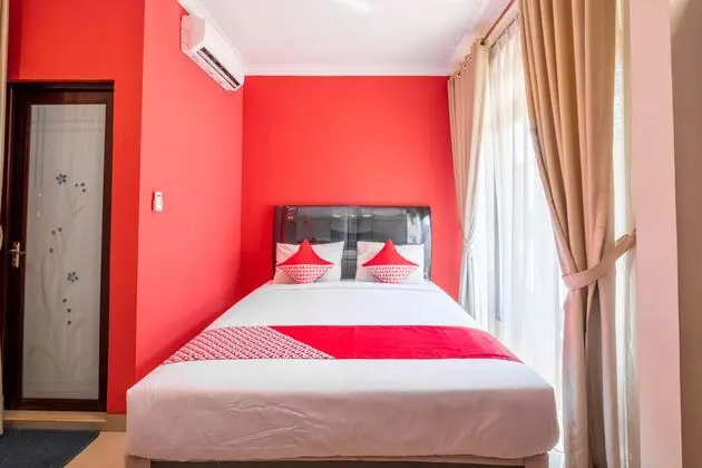 OYO 1032 Rahayu Residence Syariah