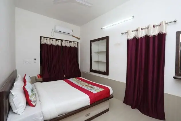 OYO 10358 Chouhan Haveli