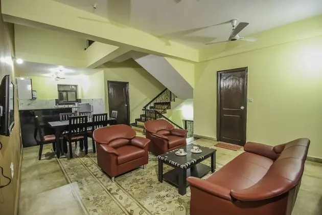 OYO 10402 Home 4 BHK Villa near Mandovi River - Lobi