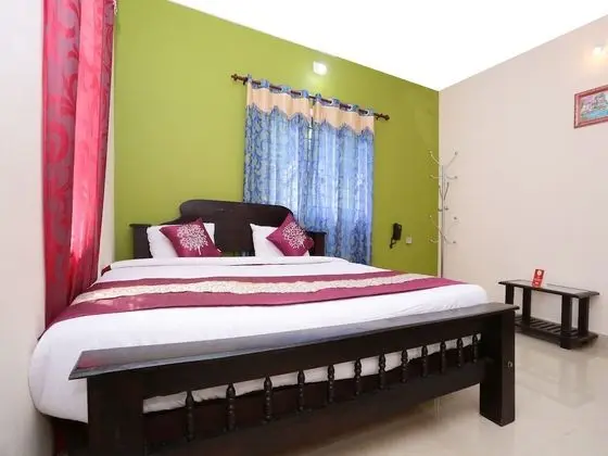 OYO 10421 La Flora Resorts - Oda