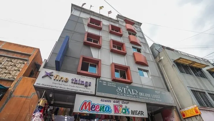 OYO 10435 Star Deluxe Lodge - Dış Mekan