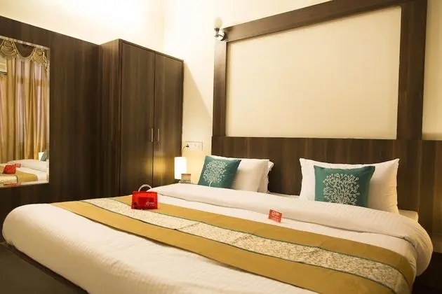 OYO 1049 Nirman Nagar