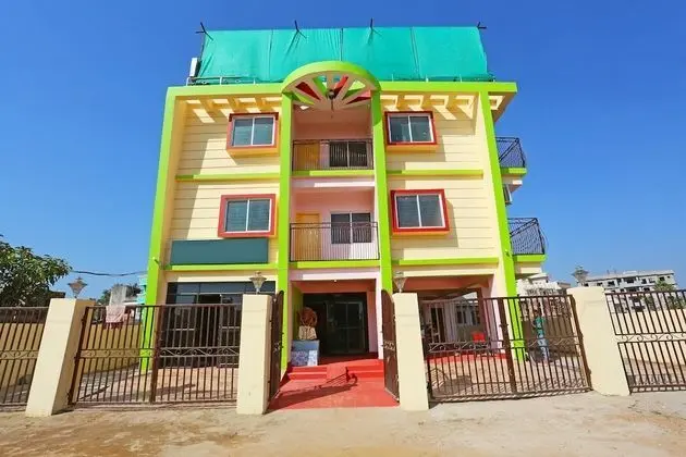 OYO 10493 MS Residency