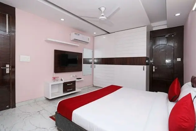 OYO 10559 Pitampura - Öne Çıkan Resim