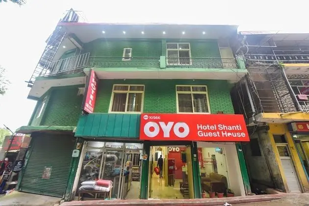 OYO 10566 Hotel Shanti Guest House