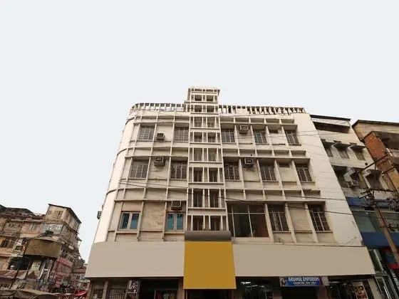 OYO 10571 Hotel Nova - Dış Mekan