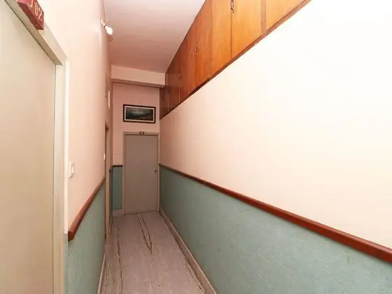 OYO 10571 Hotel Nova - İç Mekan