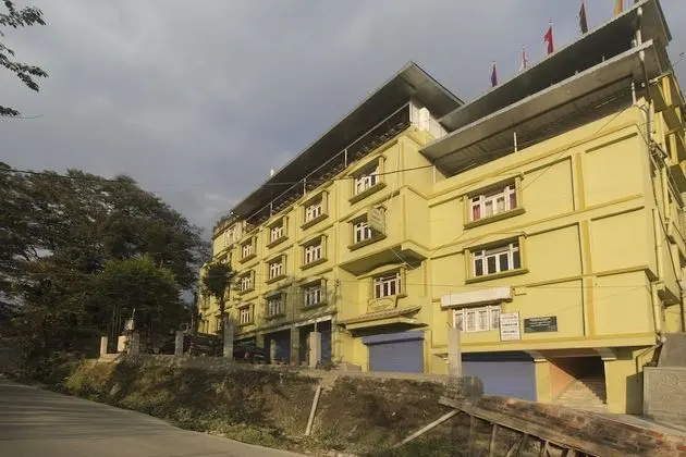 OYO 10586 Hotel Tulip Residency