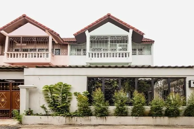 OYO 1059 Gfeel Baan Tanadech