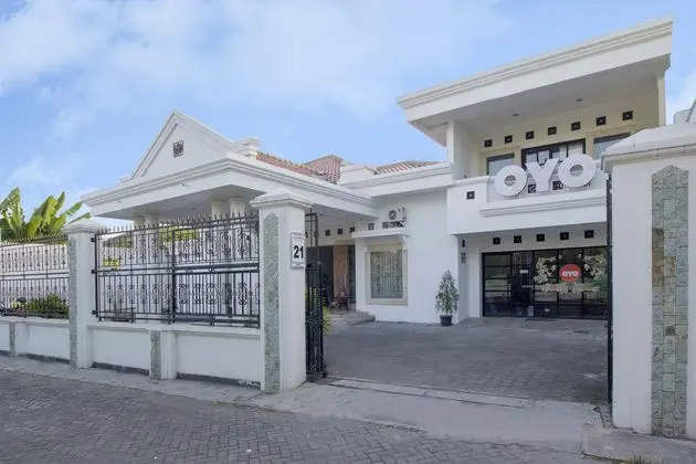 OYO 1061 Aliya Homestay