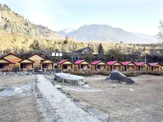 OYO 10633 The Shivalaya Retreat With In - Dış Mekan