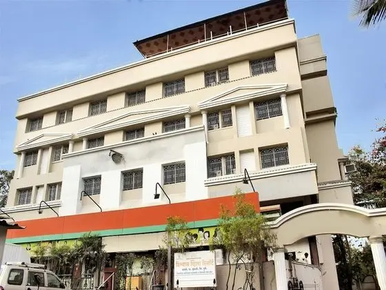 OYO 10678 Hotel Nandanvan