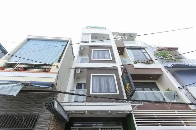 OYO 1068 Fussa Hostel And Apartment - Dış Mekan