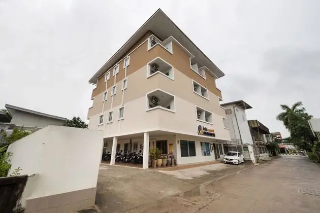 OYO 1069 Baan Nong Moo Apartment - Dış Mekan