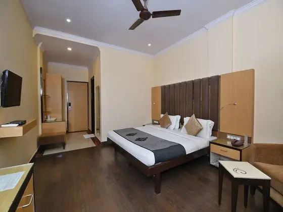 OYO 10706 Hotel Siddhartha