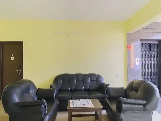 OYO 10743 Silver Villa Guest House