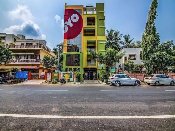 OYO 10743 Silver Villa Guest House