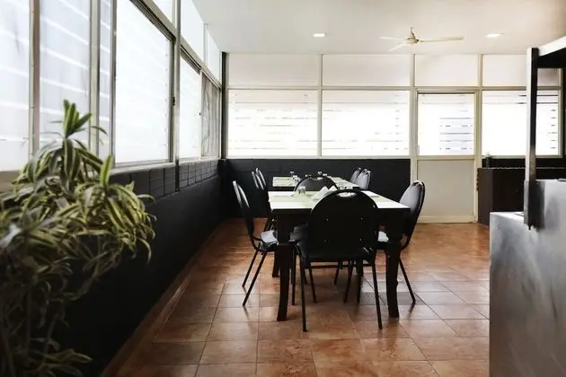 OYO 1078 Hotel Royal Serenity - Yerinde Yemek