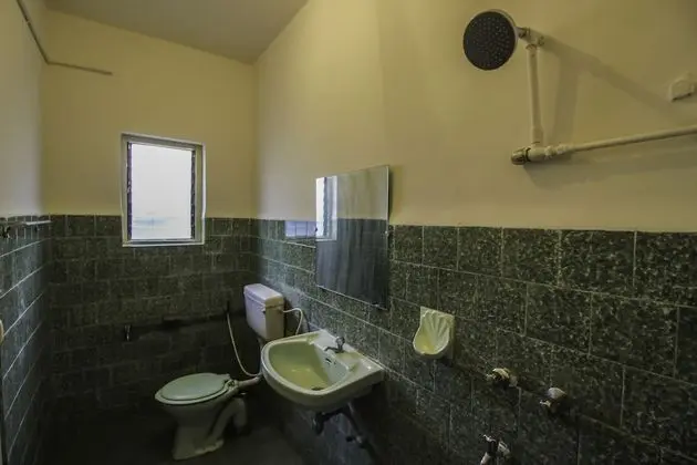 OYO 10791 Home Elegant Studio Candolim Beach - Banyo Tipleri