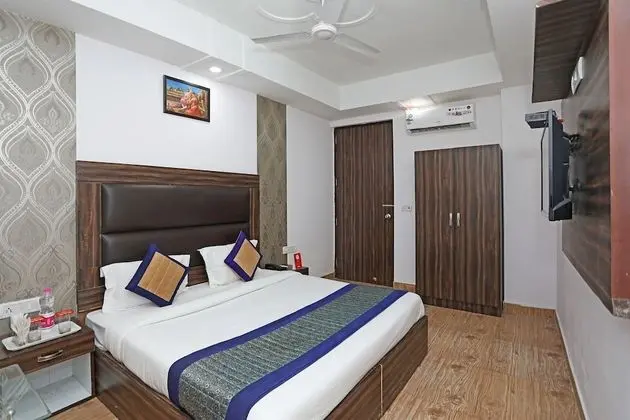 OYO 10795 Hotel RS Residency - Öne Çıkan Resim