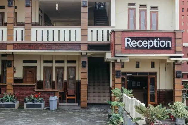 Oyo 1080 Sm Bromo Hotel