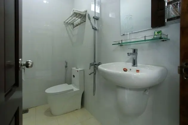OYO 1082 Bong Sen Hotel - Banyo Tipleri
