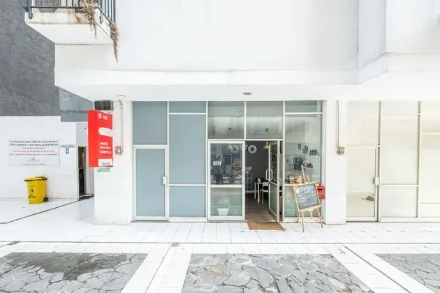 OYO 1085 Jarrdin Apartment Cihampelas